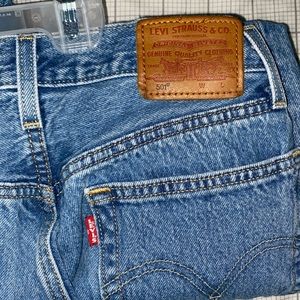 trendy distressed mom Levi jeans